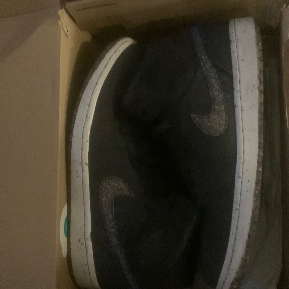 Size 9 Jordans